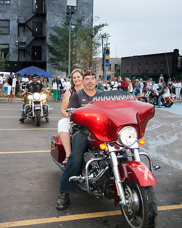 motors and muscles photos at Thunder Bay RIBFEST