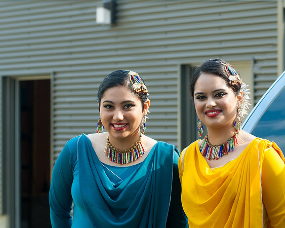 photos of cultural dancers at krishna festival of India, thunder bay ontario