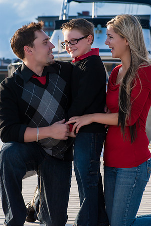 Family photo of the great trio at Thunder Bay marina park