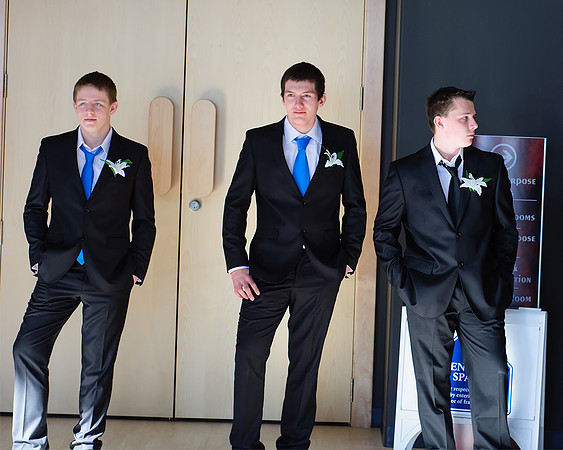 groomsmen